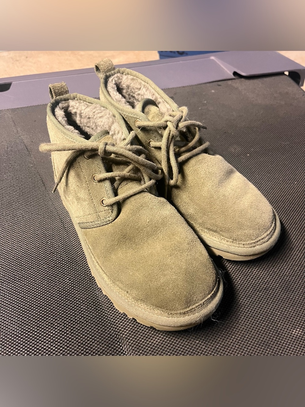 Women’s UGGS lace up olive suede